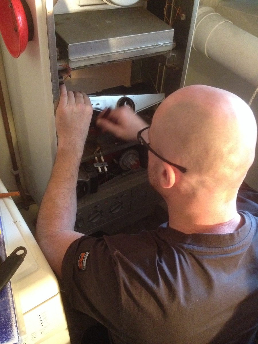 Heating Engineer: Image 2